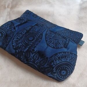 1154 Lill Studio Clutch